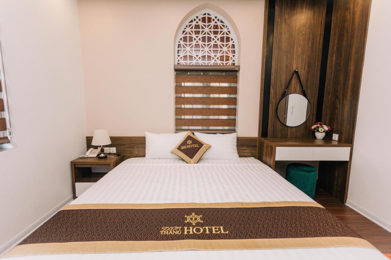 Tam Thang Hotel Ха Лонг Екстериор снимка