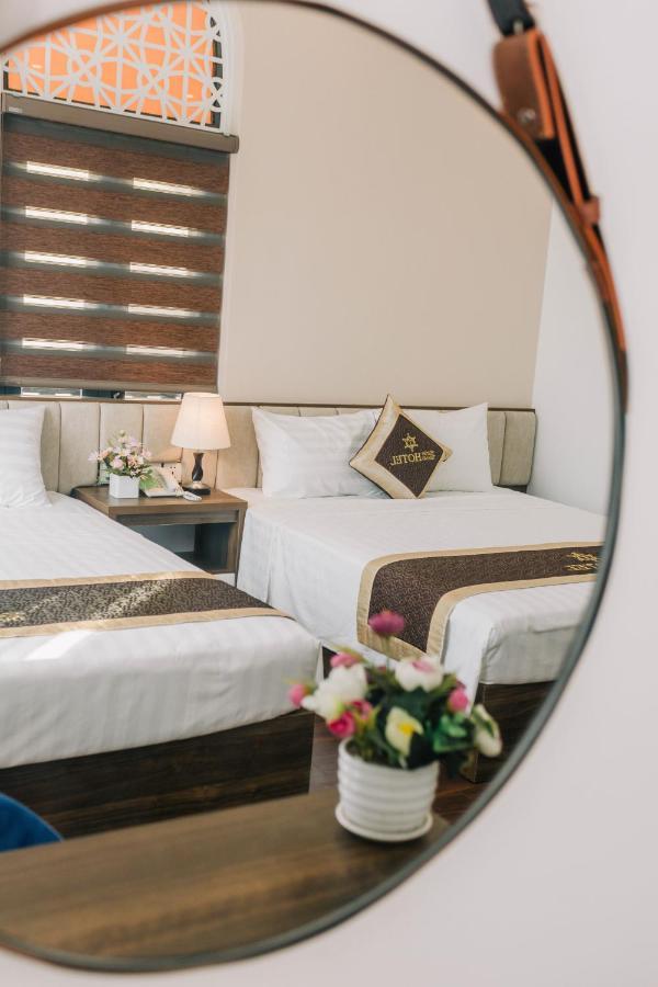 Tam Thang Hotel Ха Лонг Екстериор снимка